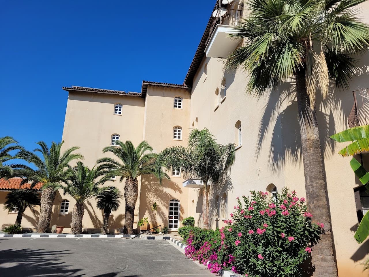 Anais Bay Hotel