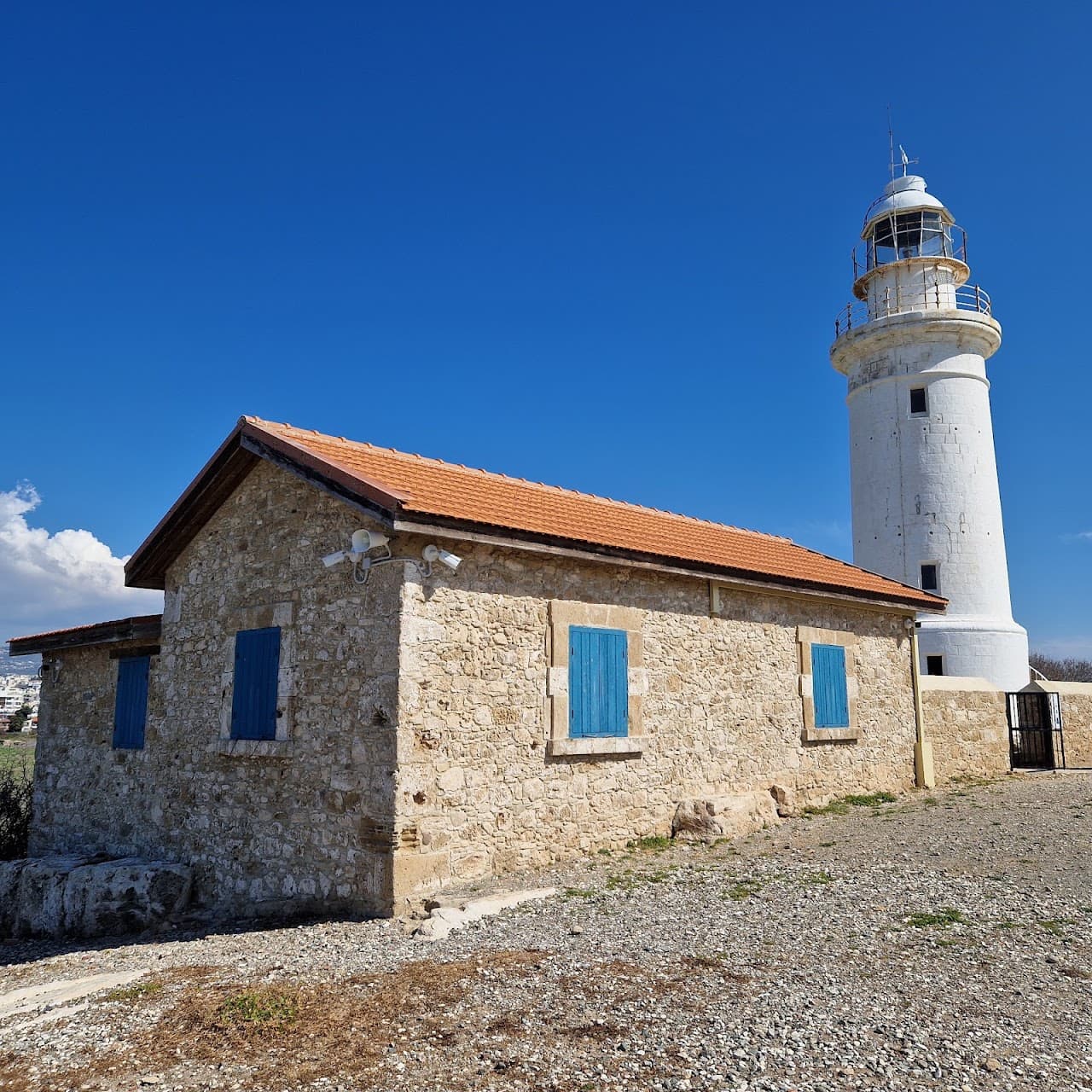 Faros Beach