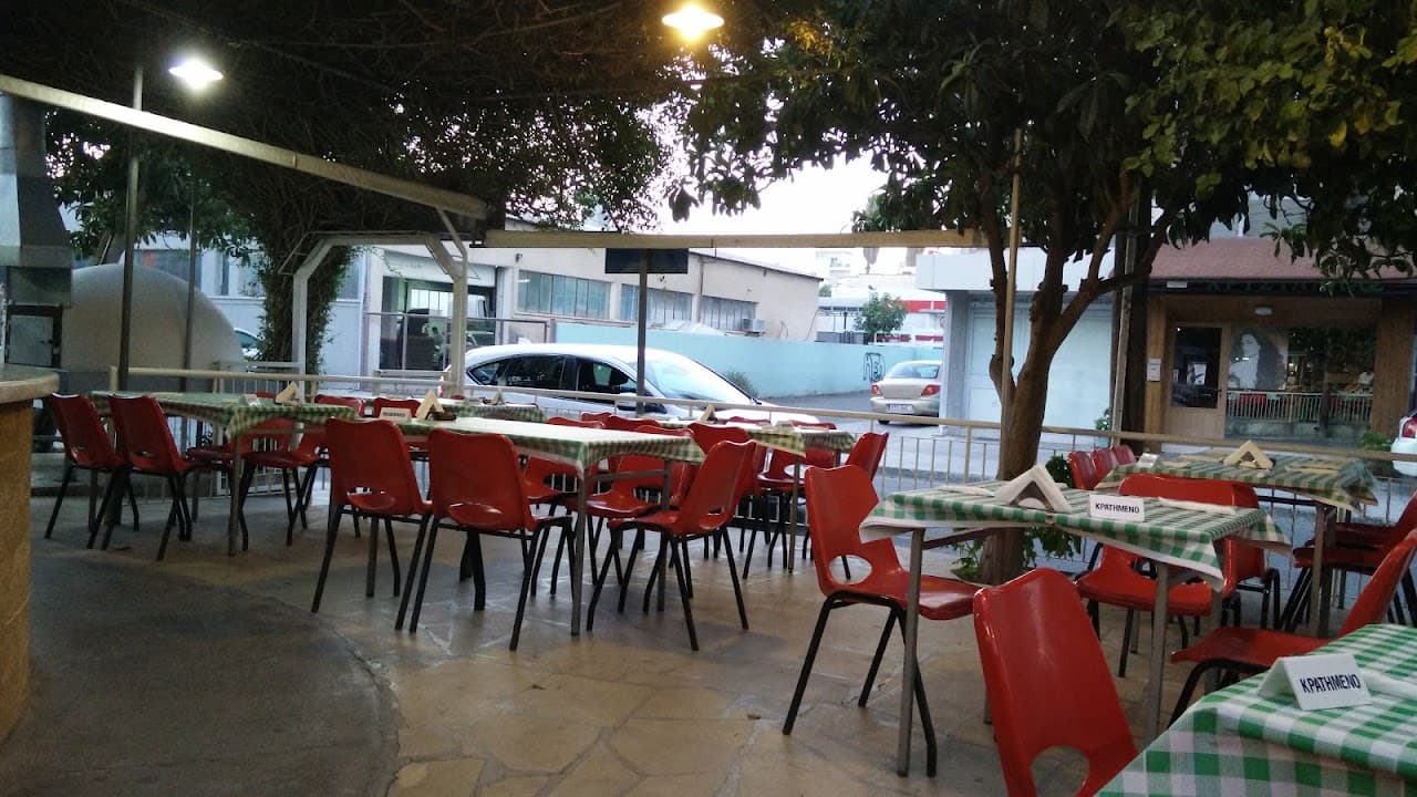 Ofton Kleftiko Kyriakos