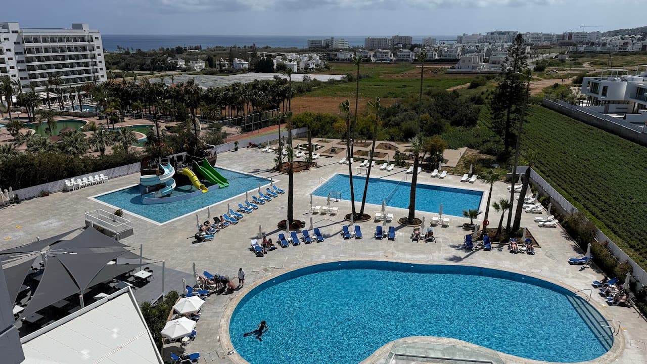 Papouis Protaras Hotel